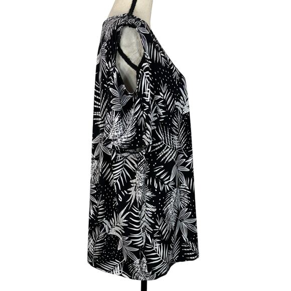Catherines 1X-Large (18-20W) Top Leaf Print Cold-Shoulder Flutter Sleeve Stretch - Picture 4 of 8